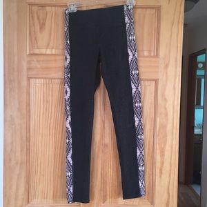 AMERICAN EAGLE LEGGINGS